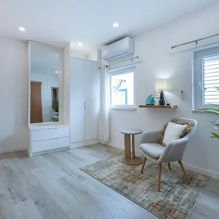 Almas 20 Casa Apartament *